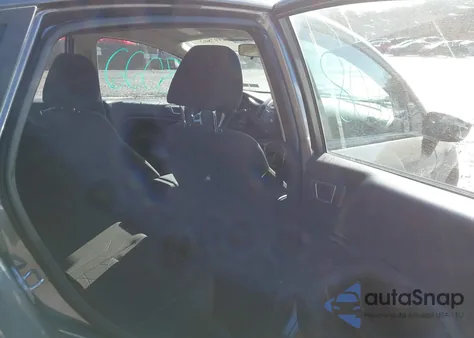 2014 Ford Fiesta Se z USA, uszkodzony, nr VIN 3FADP4BJ7EM240263